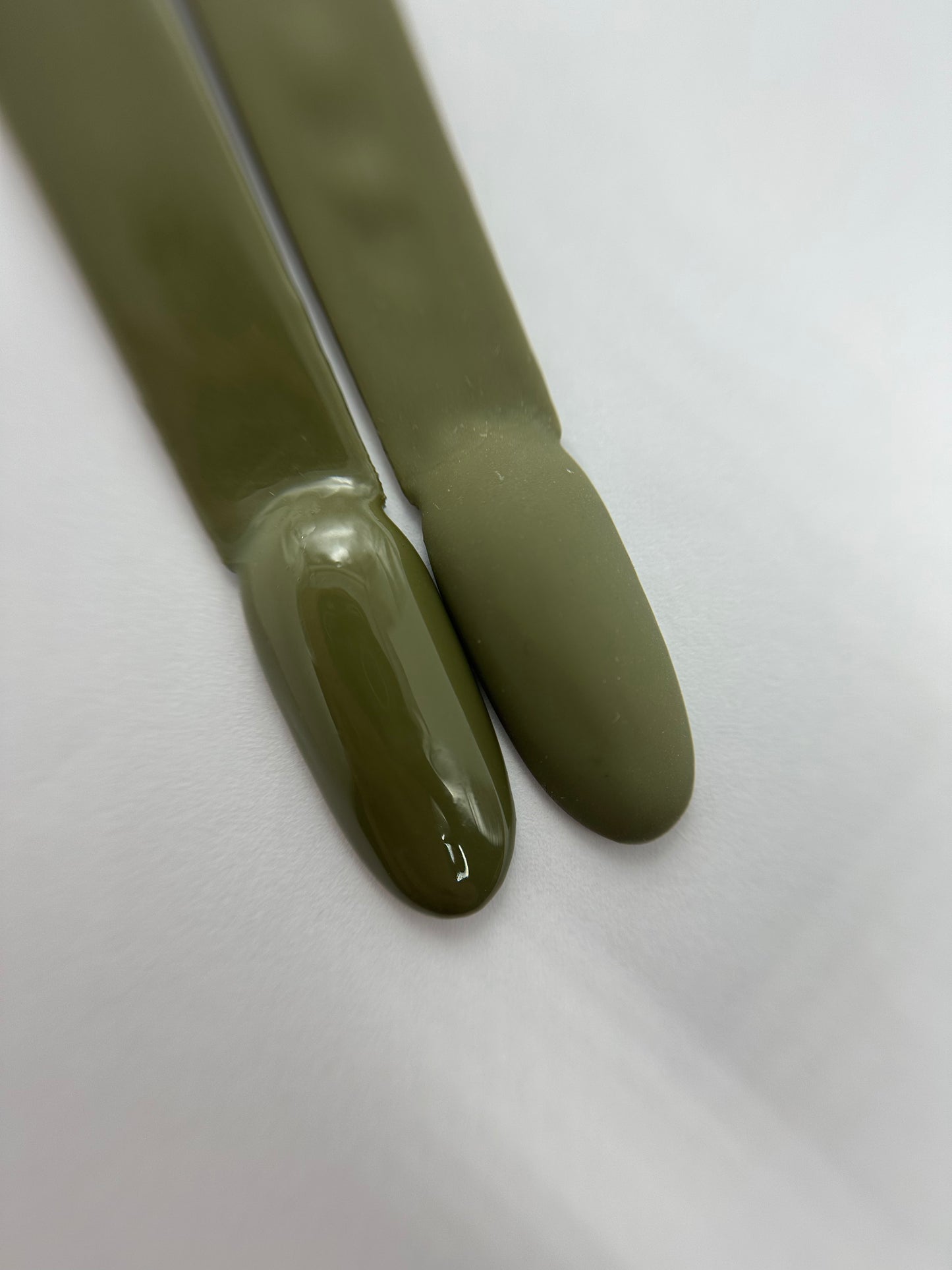 GEL POLISH MARTINI OLIVE 154
